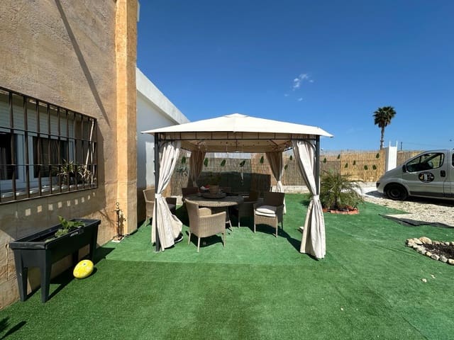 4 quarto Quinta/Casa Rural para venda em Daya Nueva - 636 000 € (Ref: 9631785)