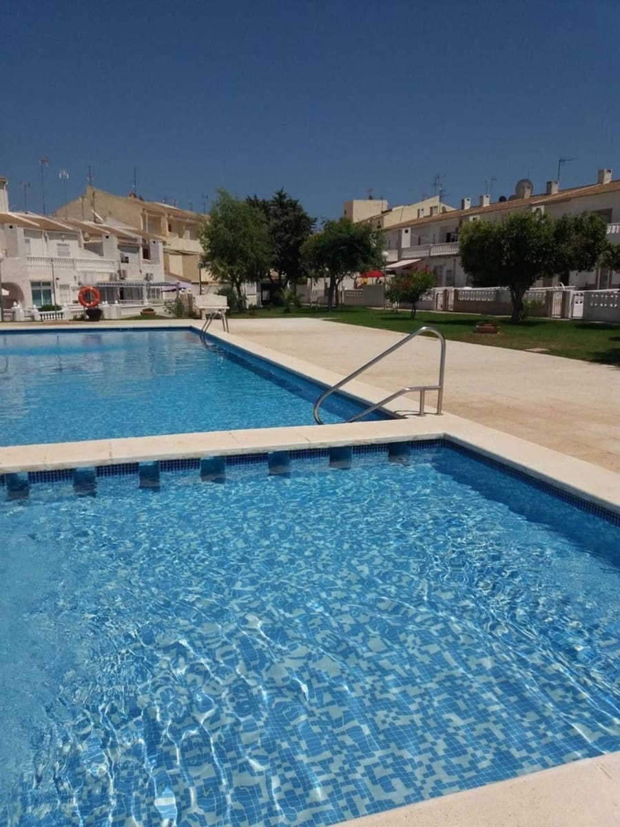 2 Zimmer Apartment zu verkaufen in Torrevieja - 176.000 € (Ref: 9634274)