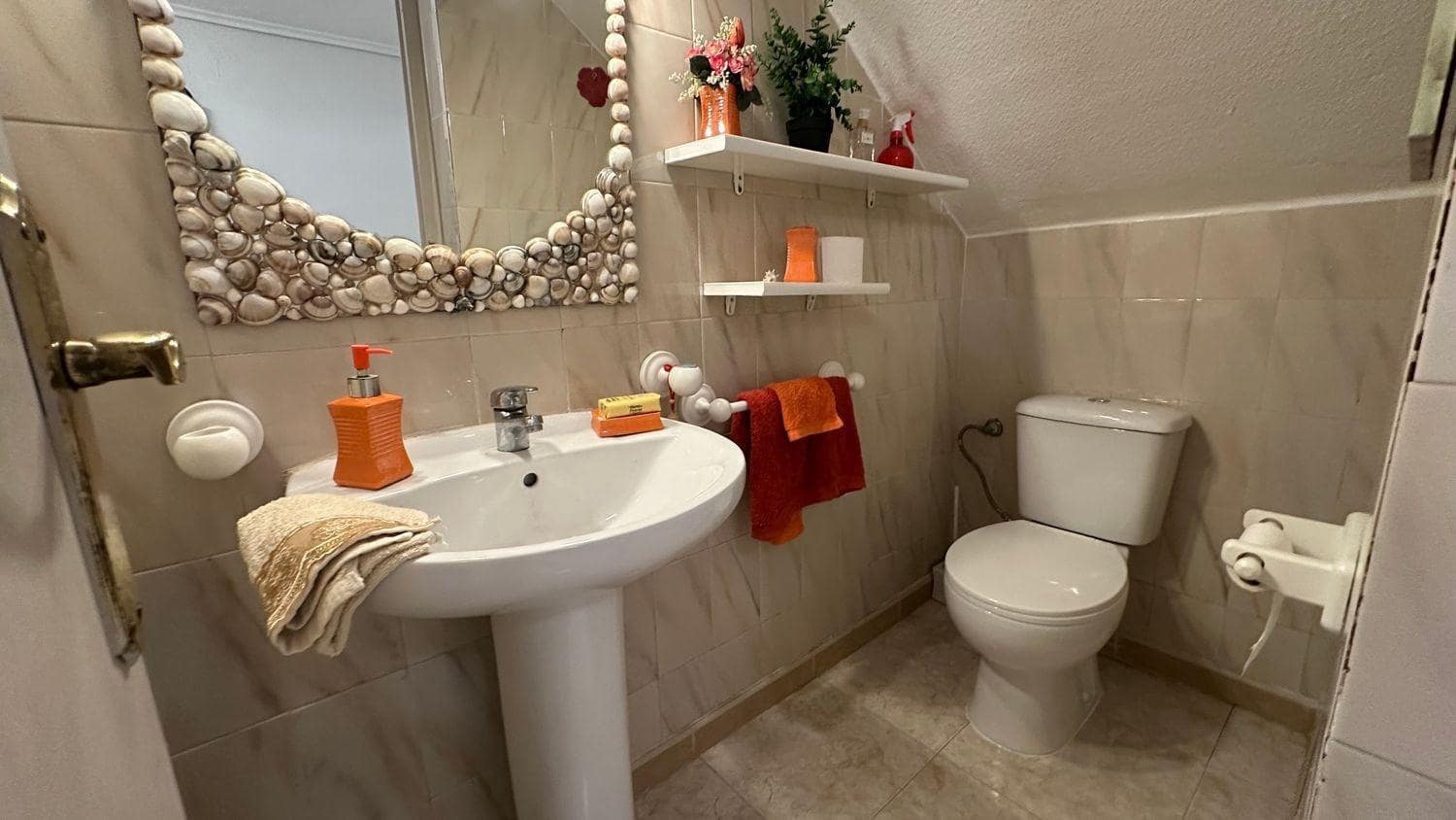 2 Zimmer Apartment zu verkaufen in Torrevieja - 176.000 € (Ref: 9634274)