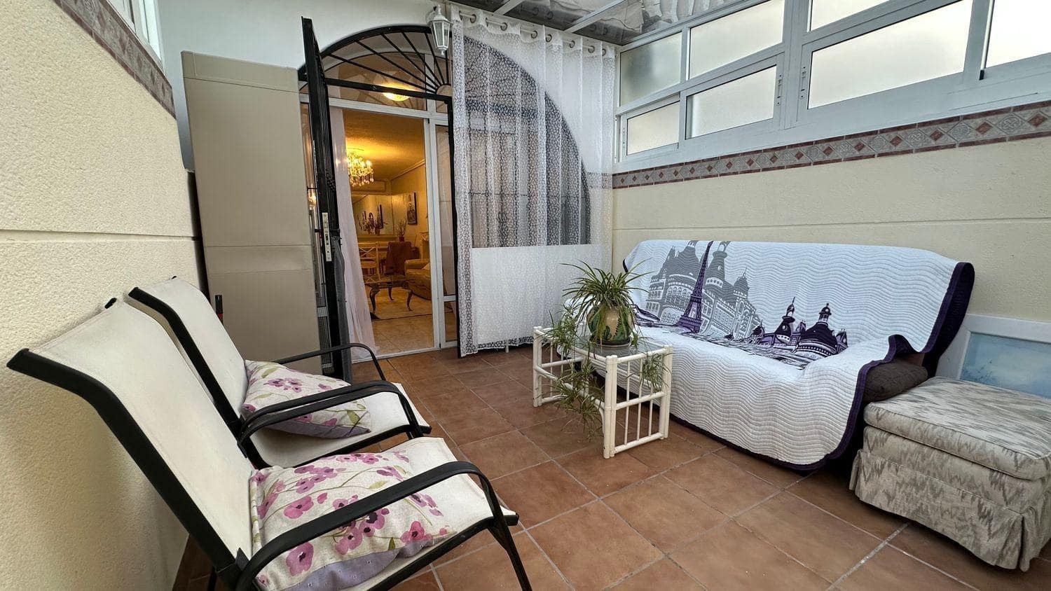 2 Zimmer Apartment zu verkaufen in Torrevieja - 176.000 € (Ref: 9634274)