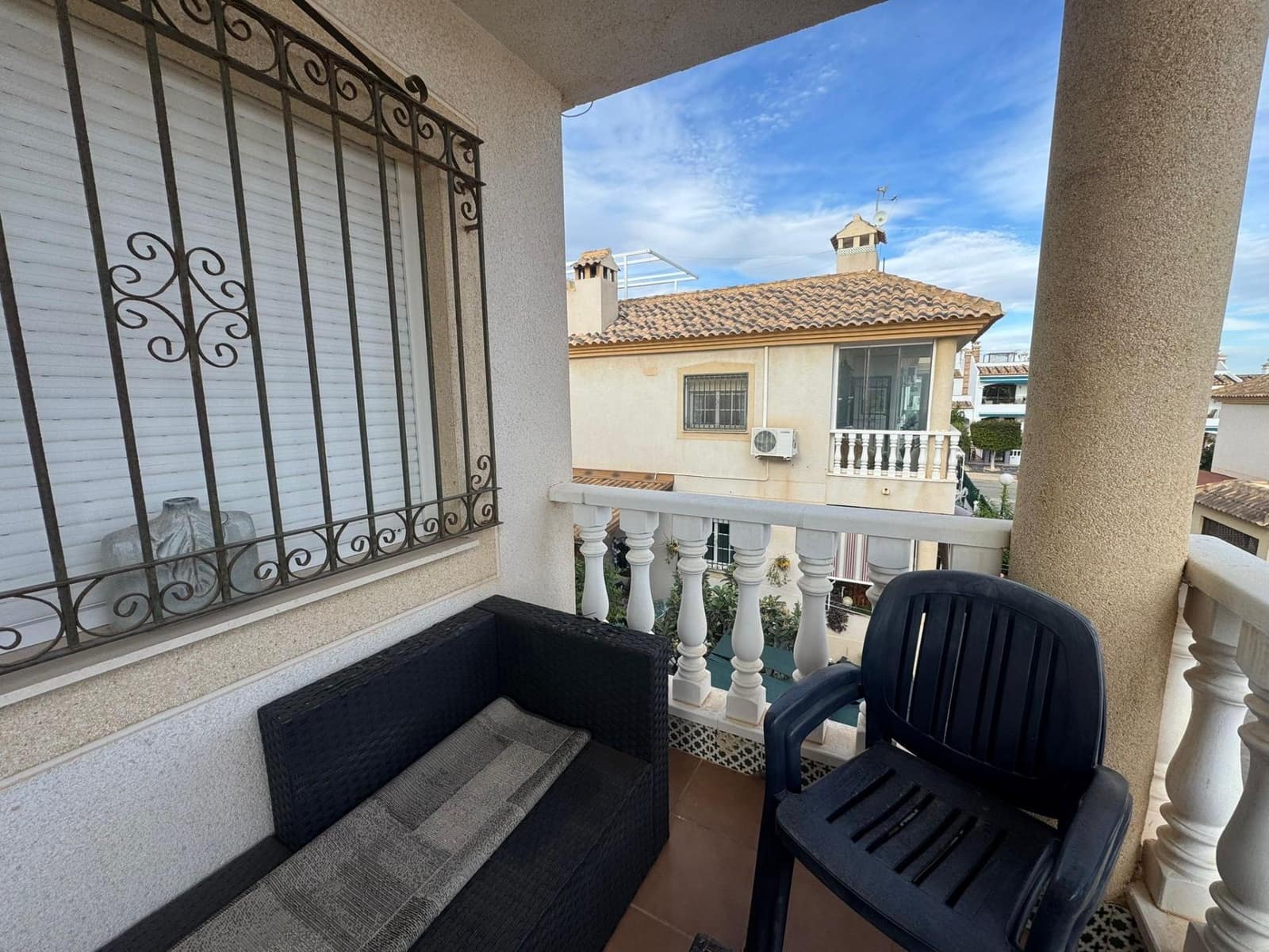 2 Zimmer Apartment zu verkaufen in Orihuela Costa mit Pool - 140.000 € (Ref: 9652020)