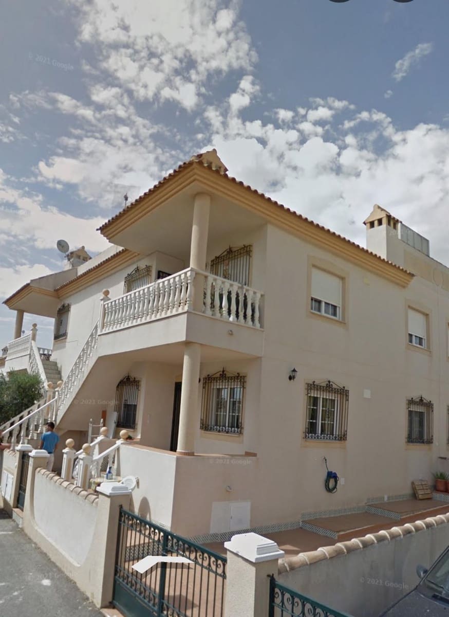 2 bedroom Apartment for sale in Orihuela Costa with pool - € 140,000 (Ref: 9652020)