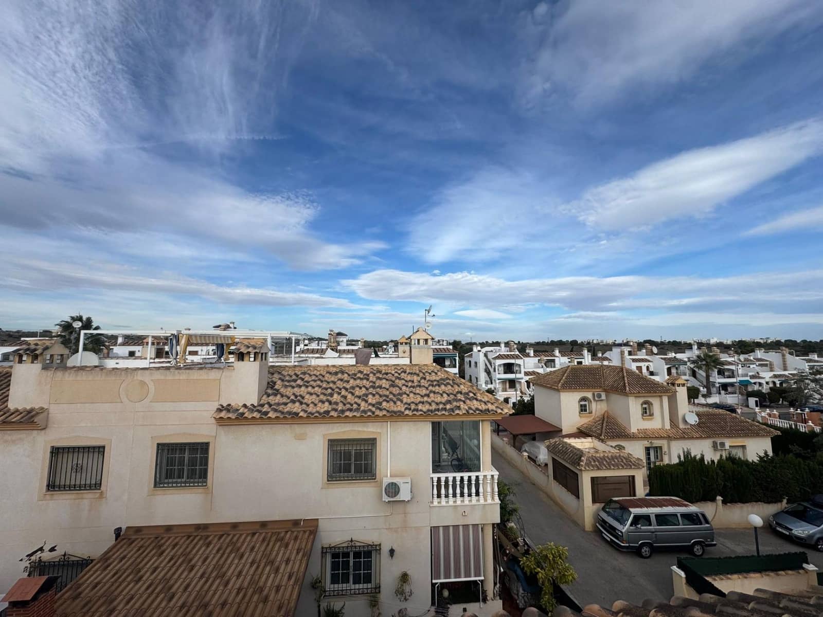 2 bedroom Apartment for sale in Orihuela Costa with pool - € 140,000 (Ref: 9652020)