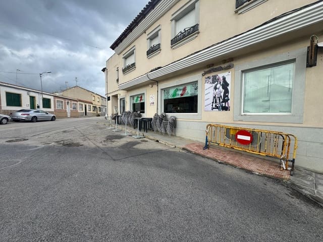 Gewerbe zu vermieten in Desamparados - Hurchillo - Torremendo, Orihuela - 650 € (Ref: 9677502)