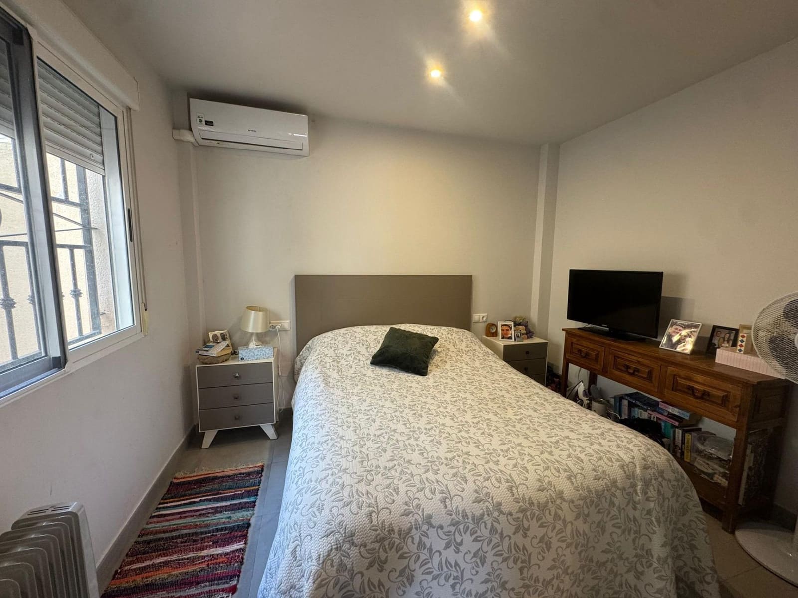 2 bedroom Terraced Villa for sale in La Florida with pool - € 180,000 (Ref: 9679875)