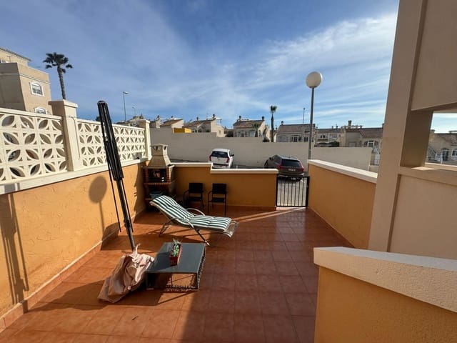 2 chambre Villa/Maison Mitoyenne à vendre à La Florida, Orihuela avec piscine - 180 000 € (Ref: 9679875)