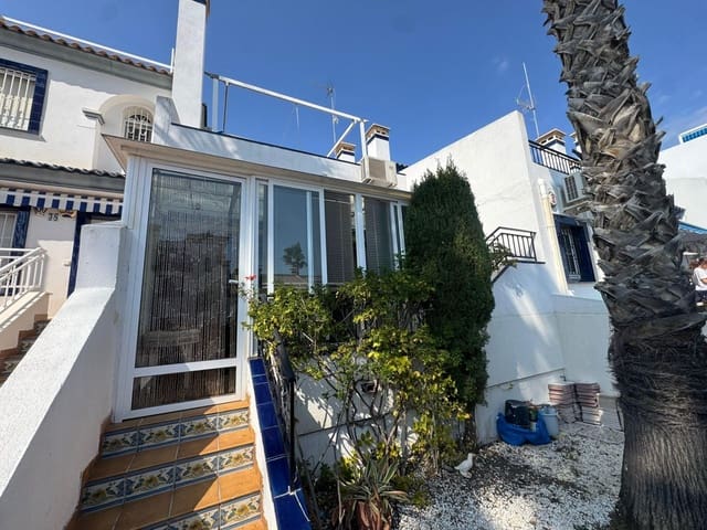 3 slaapkamer Rijtjeshuis te koop in Villamartin, Orihuela met zwembad - € 235.000 (Ref: 9714953)