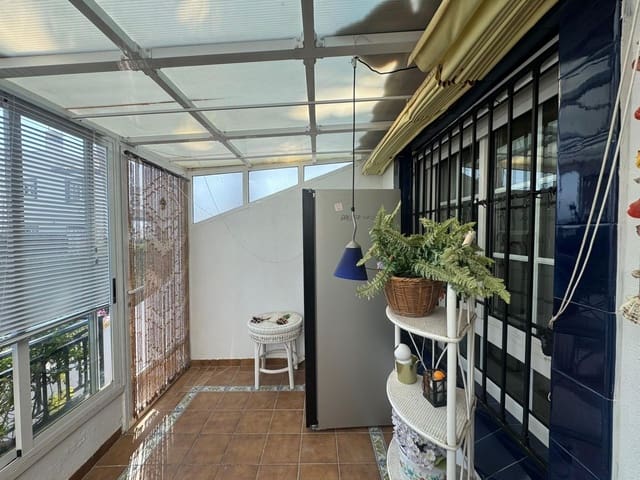 3 slaapkamer Rijtjeshuis te koop in Villamartin, Orihuela met zwembad - € 235.000 (Ref: 9714953)