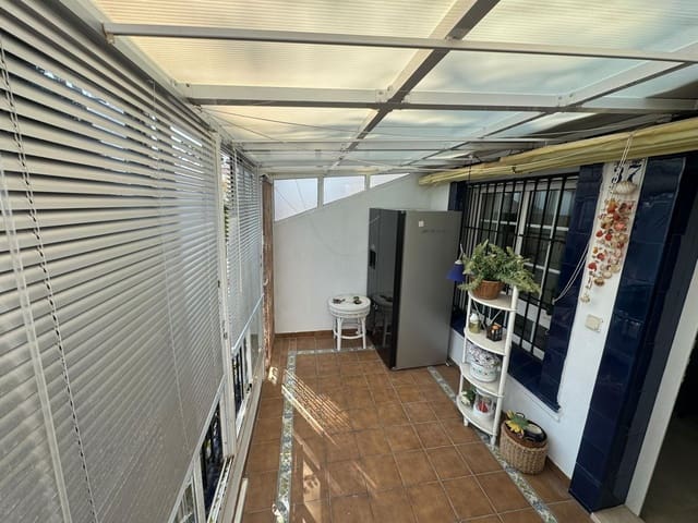 3 slaapkamer Rijtjeshuis te koop in Villamartin, Orihuela met zwembad - € 235.000 (Ref: 9714953)