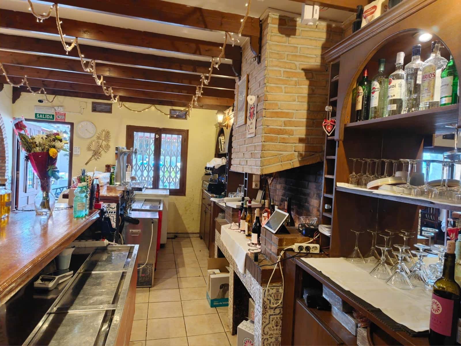 1 bedroom Commercial for sale in Torrevieja - € 310,000 (Ref: 9770680)