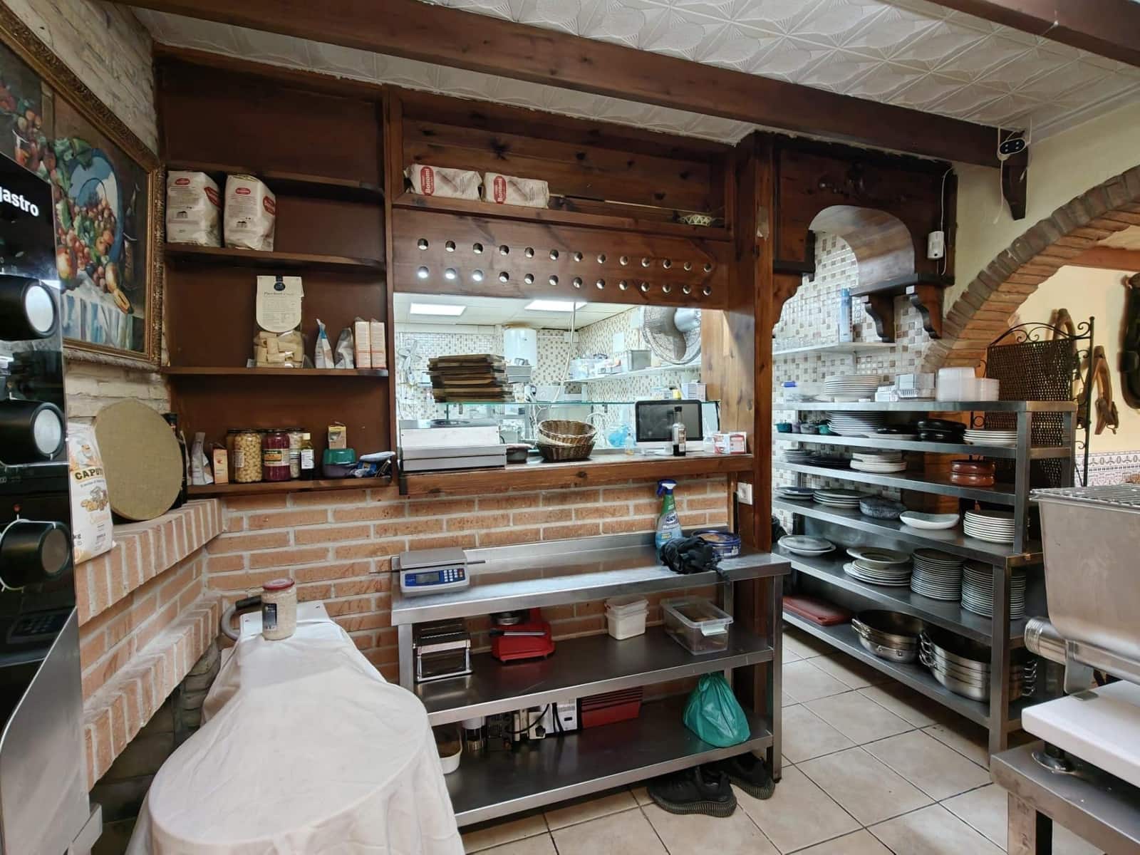 1 bedroom Commercial for sale in Torrevieja - € 310,000 (Ref: 9770680)