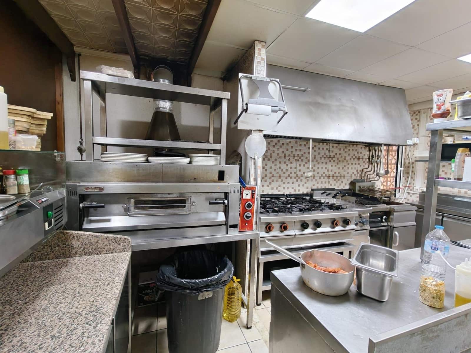 1 bedroom Commercial for sale in Torrevieja - € 310,000 (Ref: 9770680)