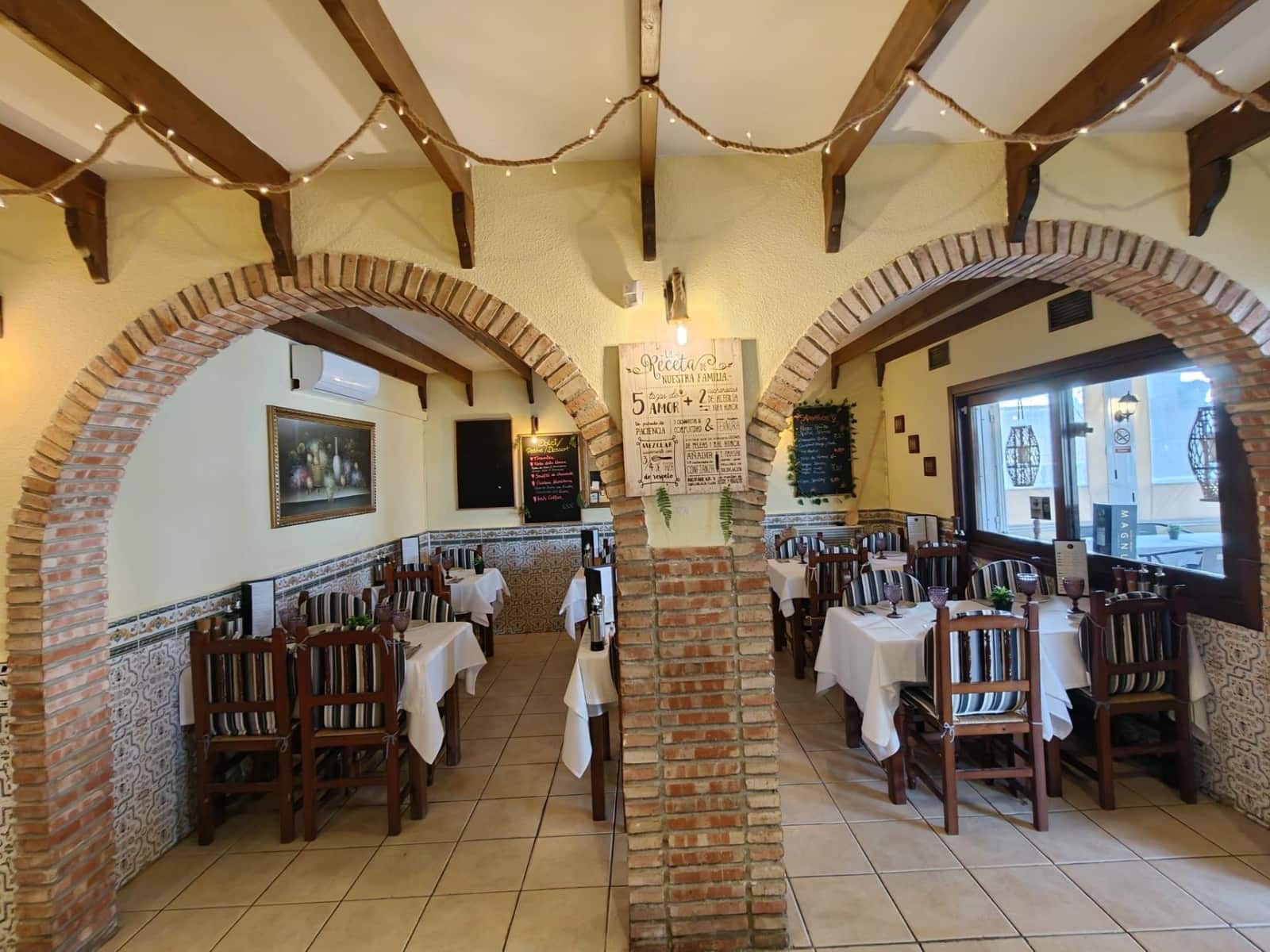 1 bedroom Commercial for sale in Torrevieja - € 310,000 (Ref: 9770680)