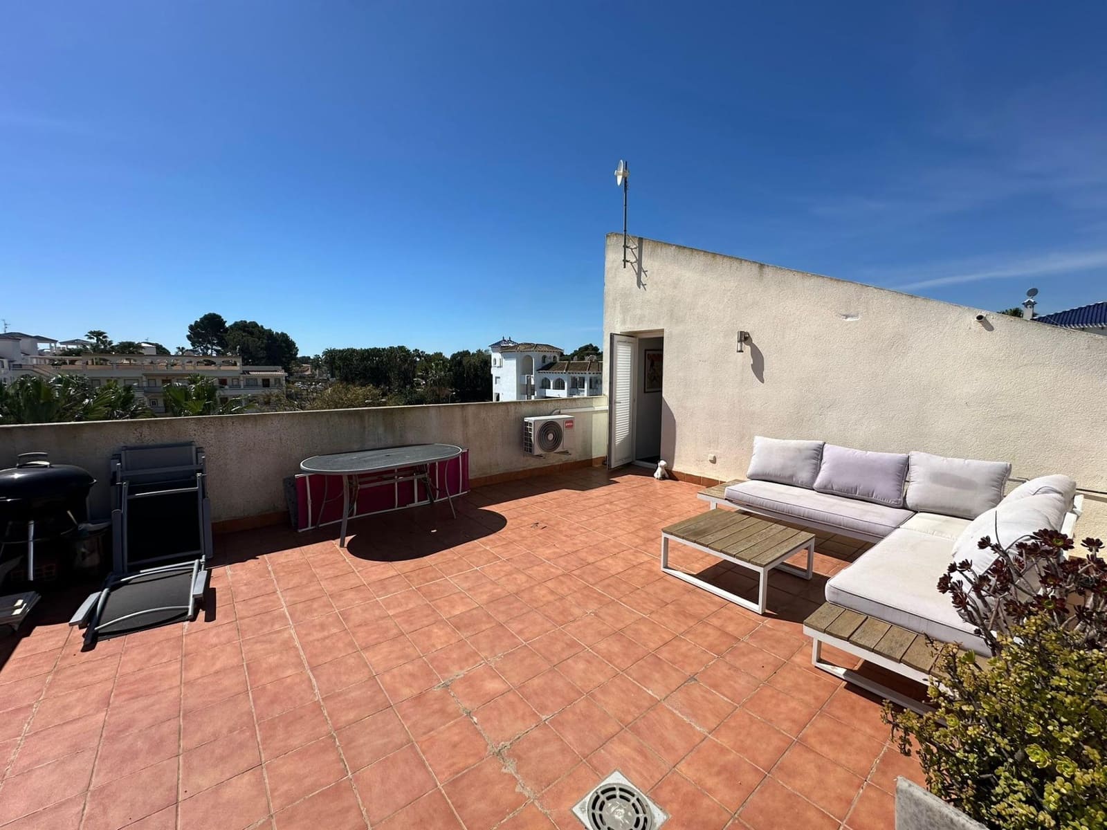 2 soverom Penthouse til salgs i Villamartin - € 245 000 (Ref: 9794648)