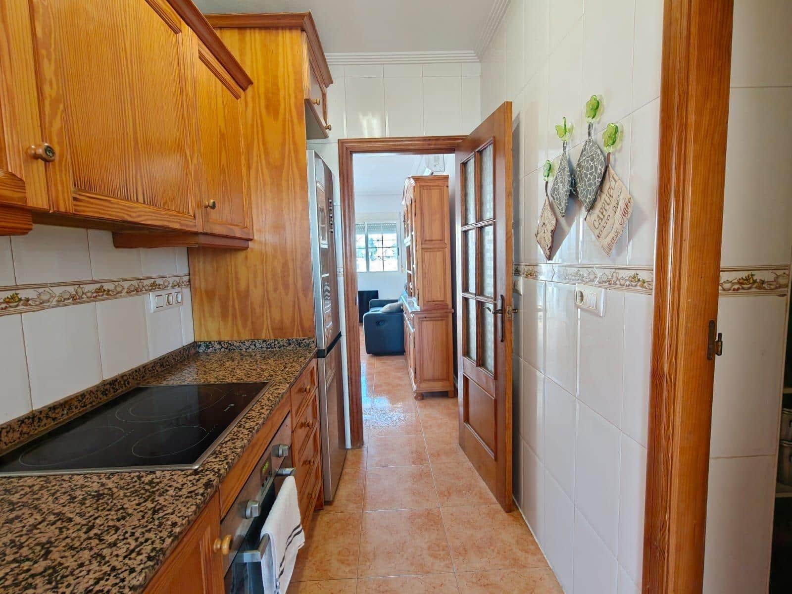 3 bedroom Villa for sale in Torrevieja with pool - € 228,000 (Ref: 9806494)