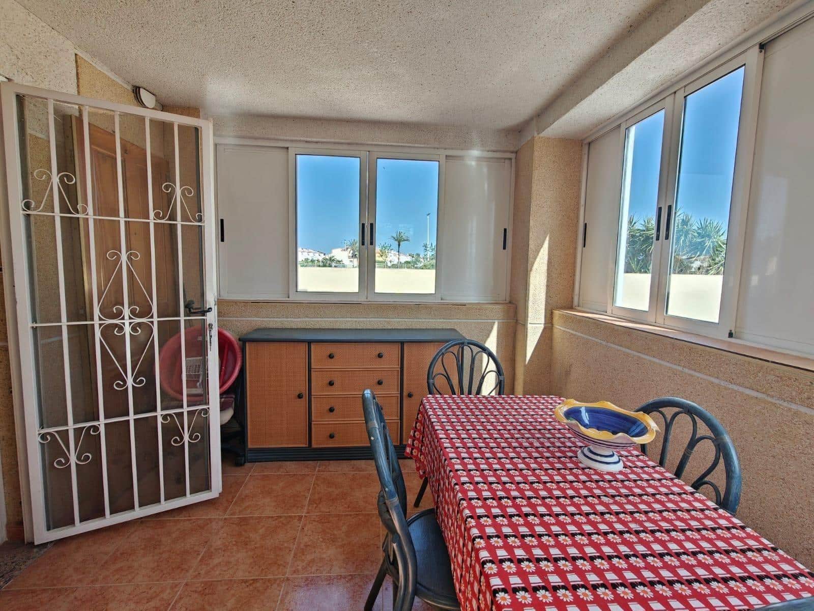 3 bedroom Villa for sale in Torrevieja with pool - € 228,000 (Ref: 9806494)