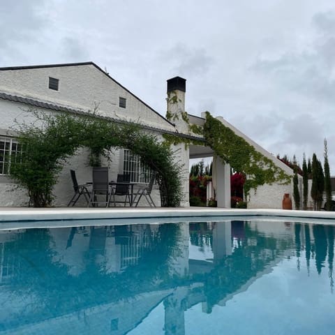 3 soveværelse Finca/Landehus til salg i Torrellano, Elche / Elx med swimmingpool garage - € 525.000 (Ref: 9818245)