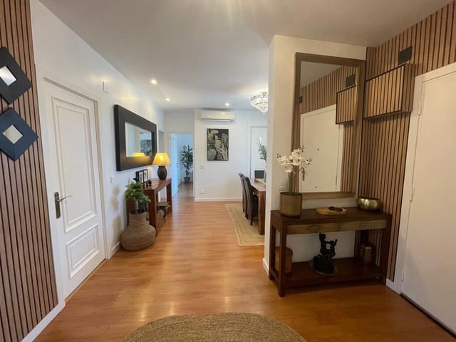 3 soveværelse Finca/Landehus til salg i Torrellano, Elche / Elx med swimmingpool garage - € 525.000 (Ref: 9818245)