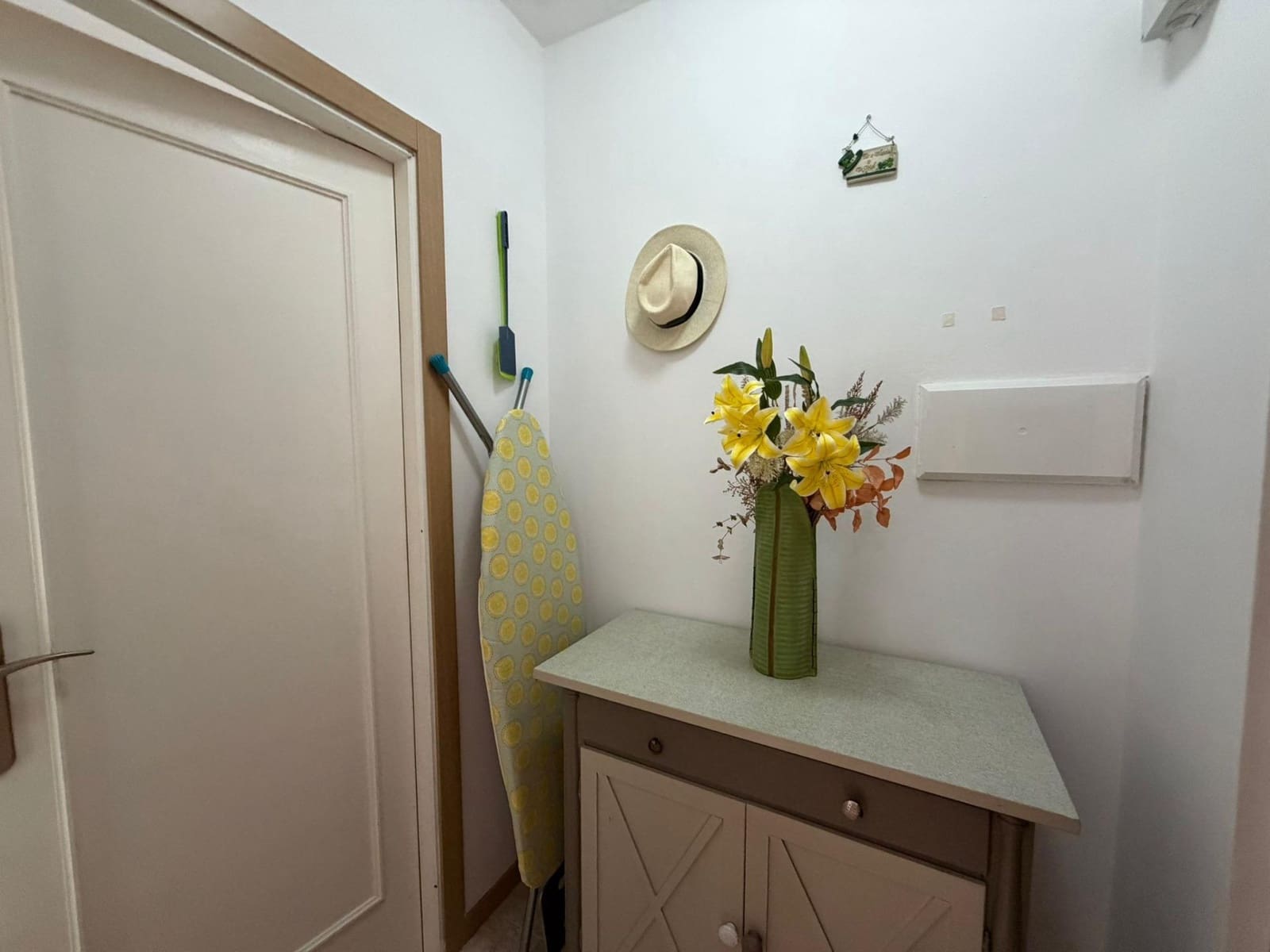1 Zimmer Apartment zu verkaufen in Villamartin mit Pool - 125.000 € (Ref: 9851780)