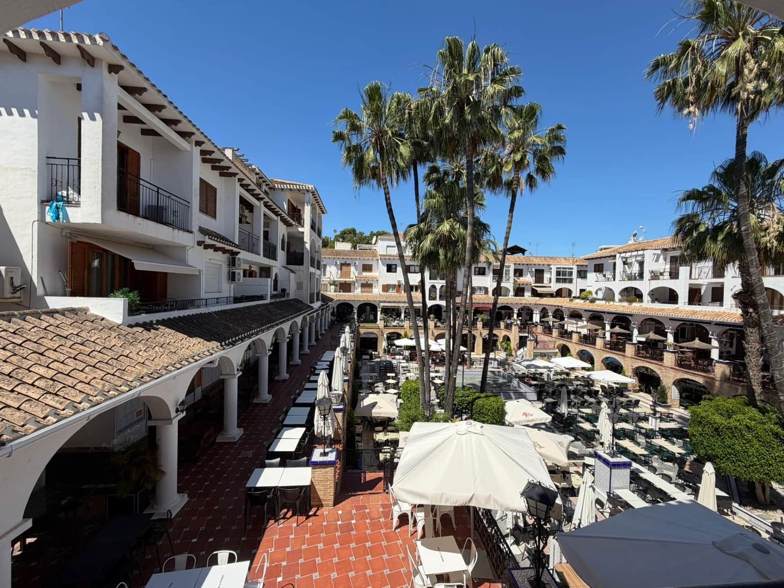 1 Zimmer Apartment zu verkaufen in Villamartin mit Pool - 125.000 € (Ref: 9851780)