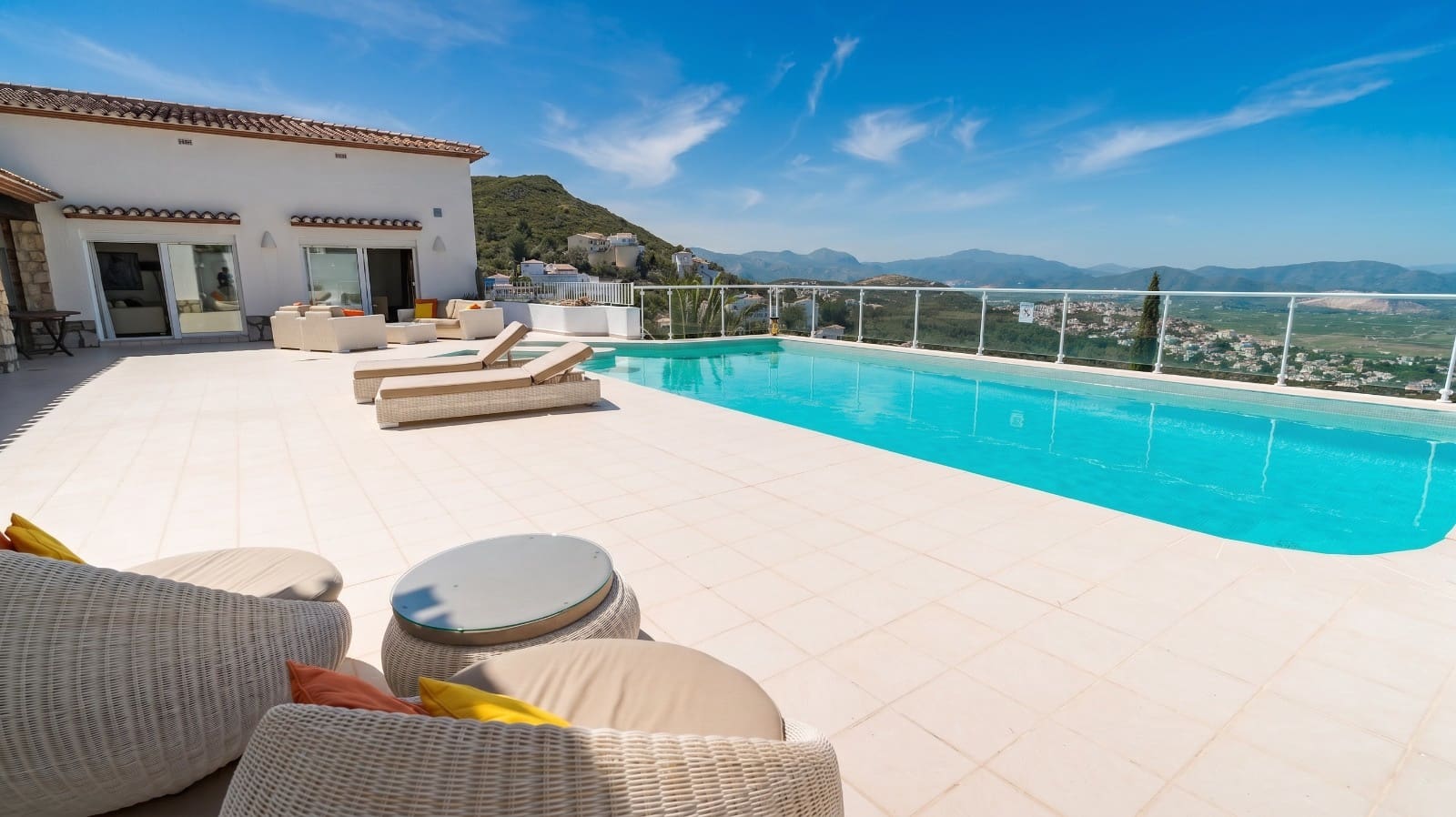 3 bedroom Villa for sale in Pego - € 850,000 (Ref: 10015215)