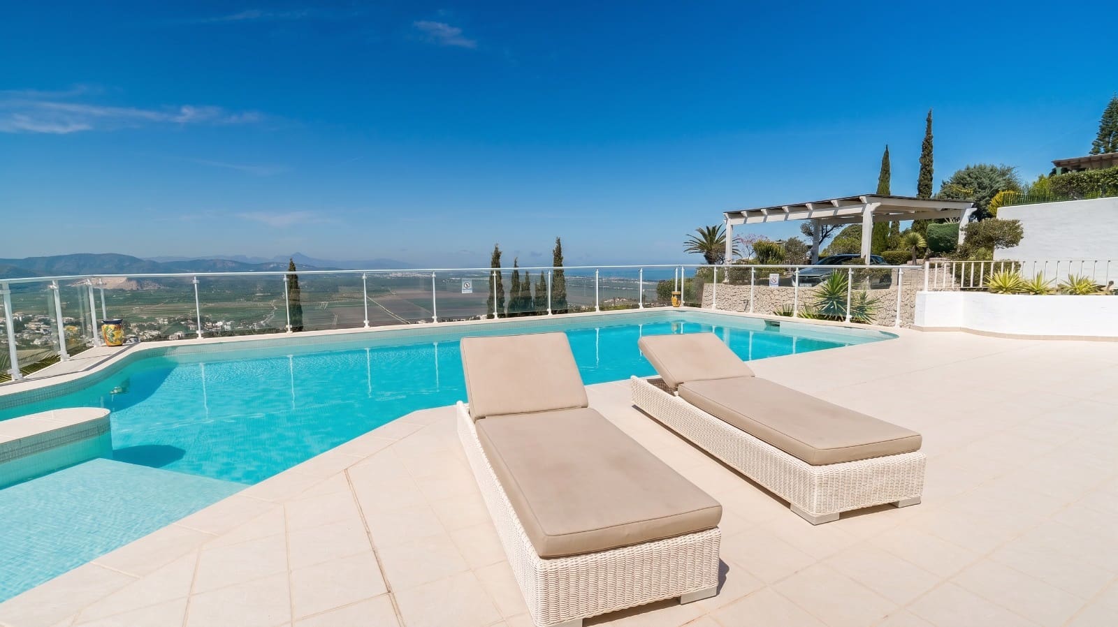 3 bedroom Villa for sale in Pego - € 850,000 (Ref: 10015215)