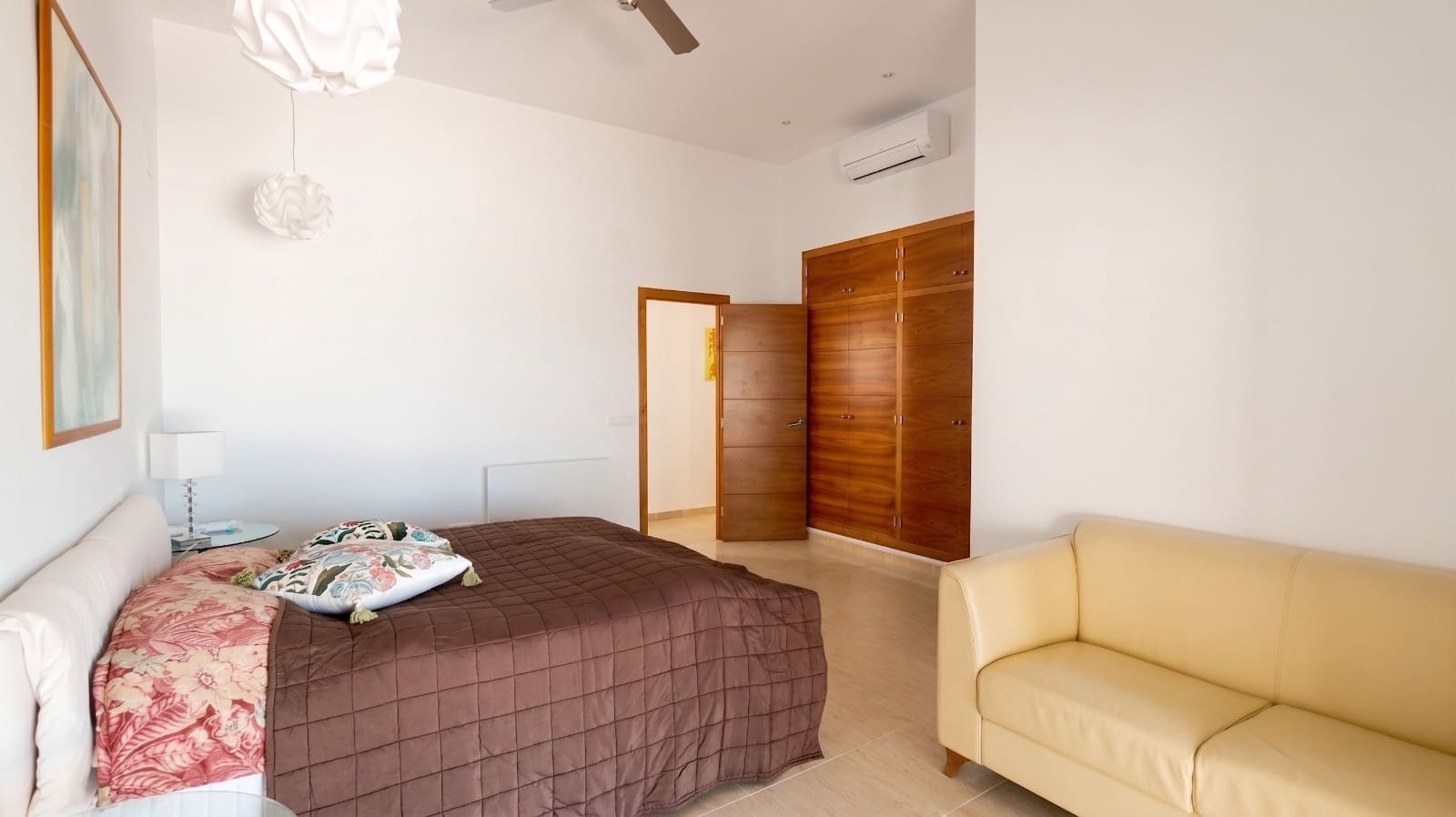3 bedroom Villa for sale in Pego - € 850,000 (Ref: 10015215)