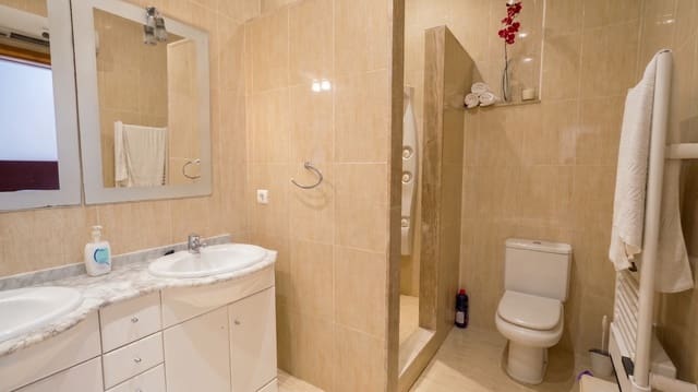 3 bedroom Villa for sale in Pego - € 850,000 (Ref: 10015215)
