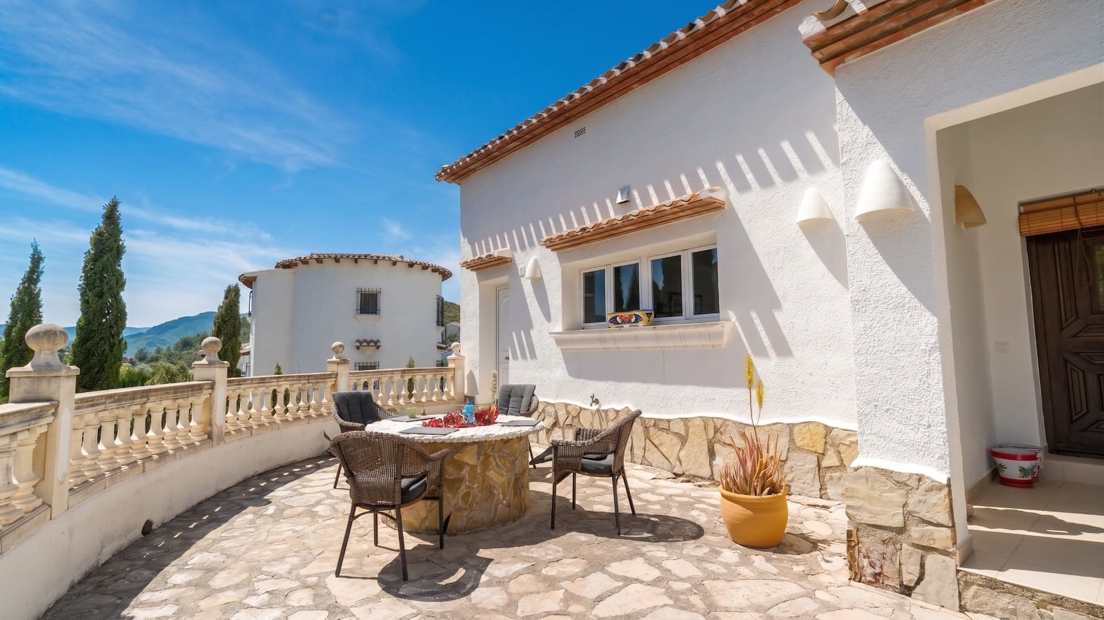 3 bedroom Villa for sale in Pego - € 850,000 (Ref: 10015215)