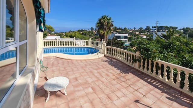4 bedroom Villa for sale in Dénia - € 590,000 (Ref: 10015216)
