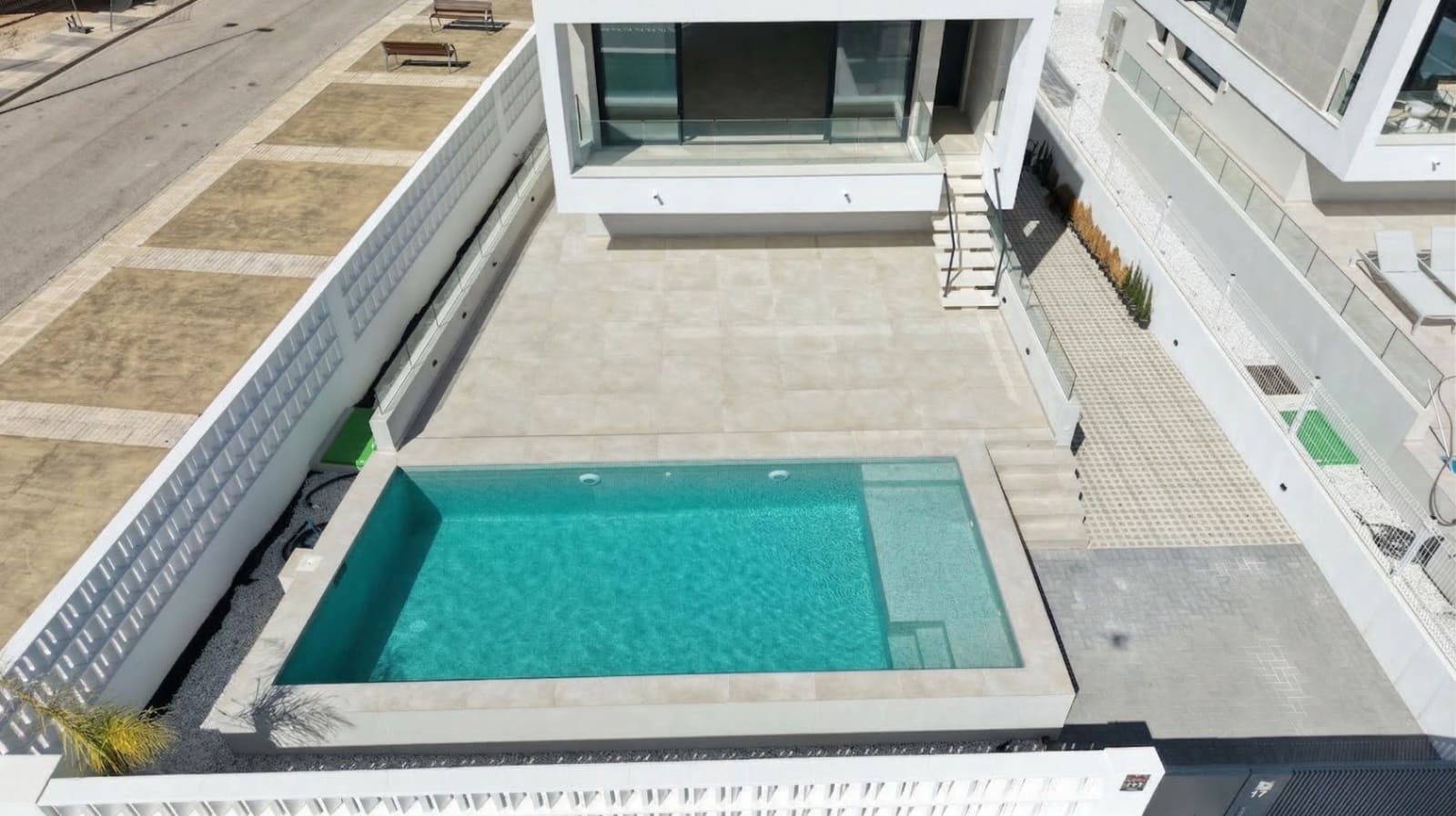 4 quarto Moradia para venda em Oliva - 950 000 € (Ref: 10015218)