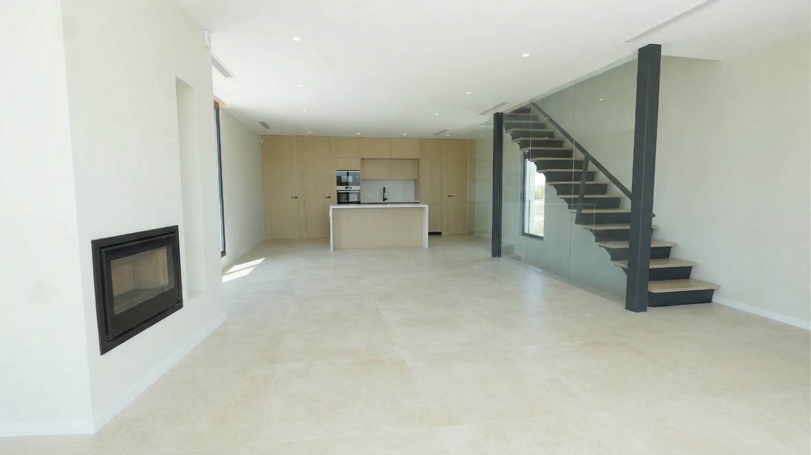 4 quarto Moradia para venda em Oliva - 950 000 € (Ref: 10015218)