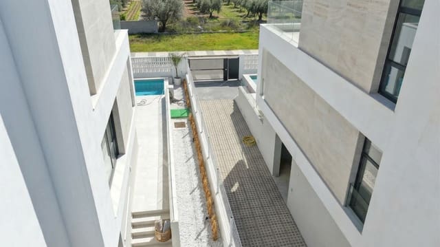 4 quarto Moradia para venda em Oliva - 950 000 € (Ref: 10015218)
