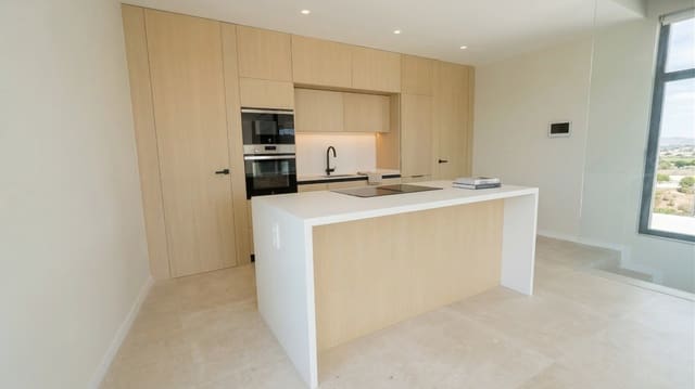 4 bedroom Villa for sale in Oliva - € 950,000 (Ref: 10015218)