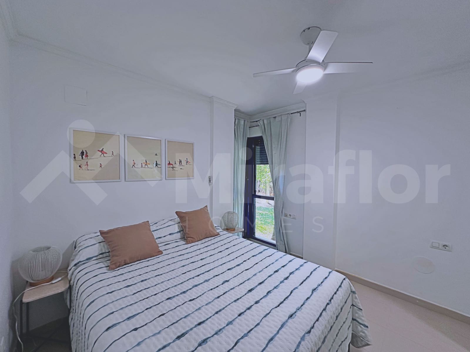 2 bedroom Apartment for sale in Denia with pool - € 246,000 (Ref: 10023211)