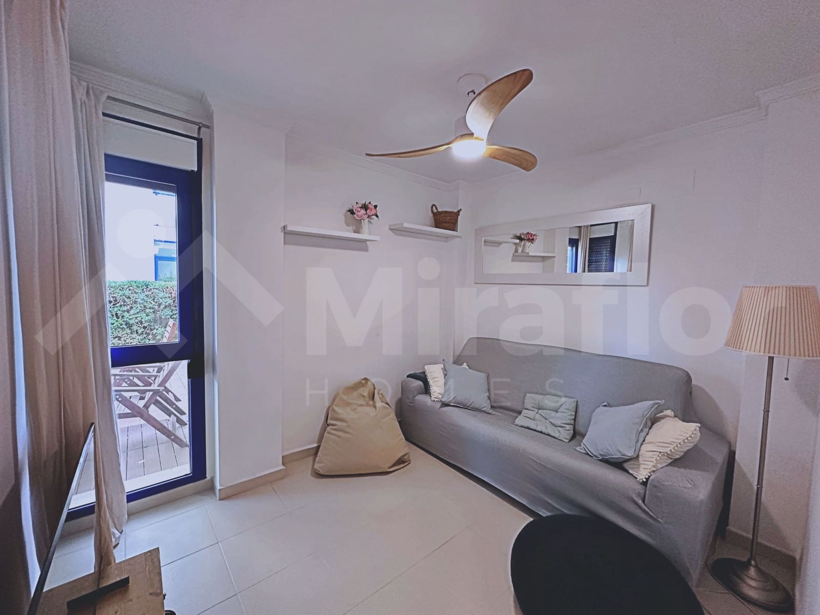2 bedroom Apartment for sale in Denia with pool - € 246,000 (Ref: 10023211)