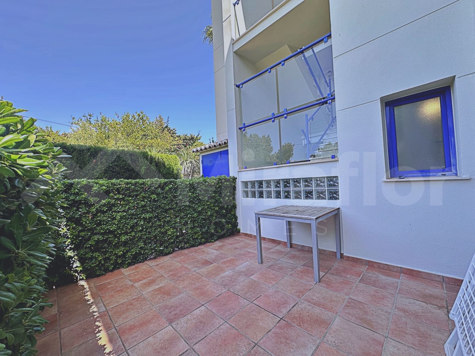 2 bedroom Apartment for sale in Denia with pool - € 246,000 (Ref: 10023211)