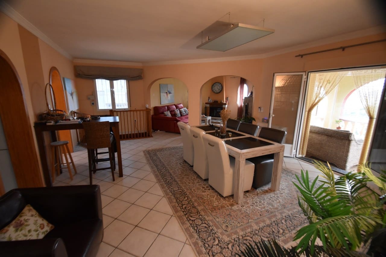 5 Zimmer Villa zu verkaufen in Sanet i Negrals mit Pool - 595.000 € (Ref: 10079795)