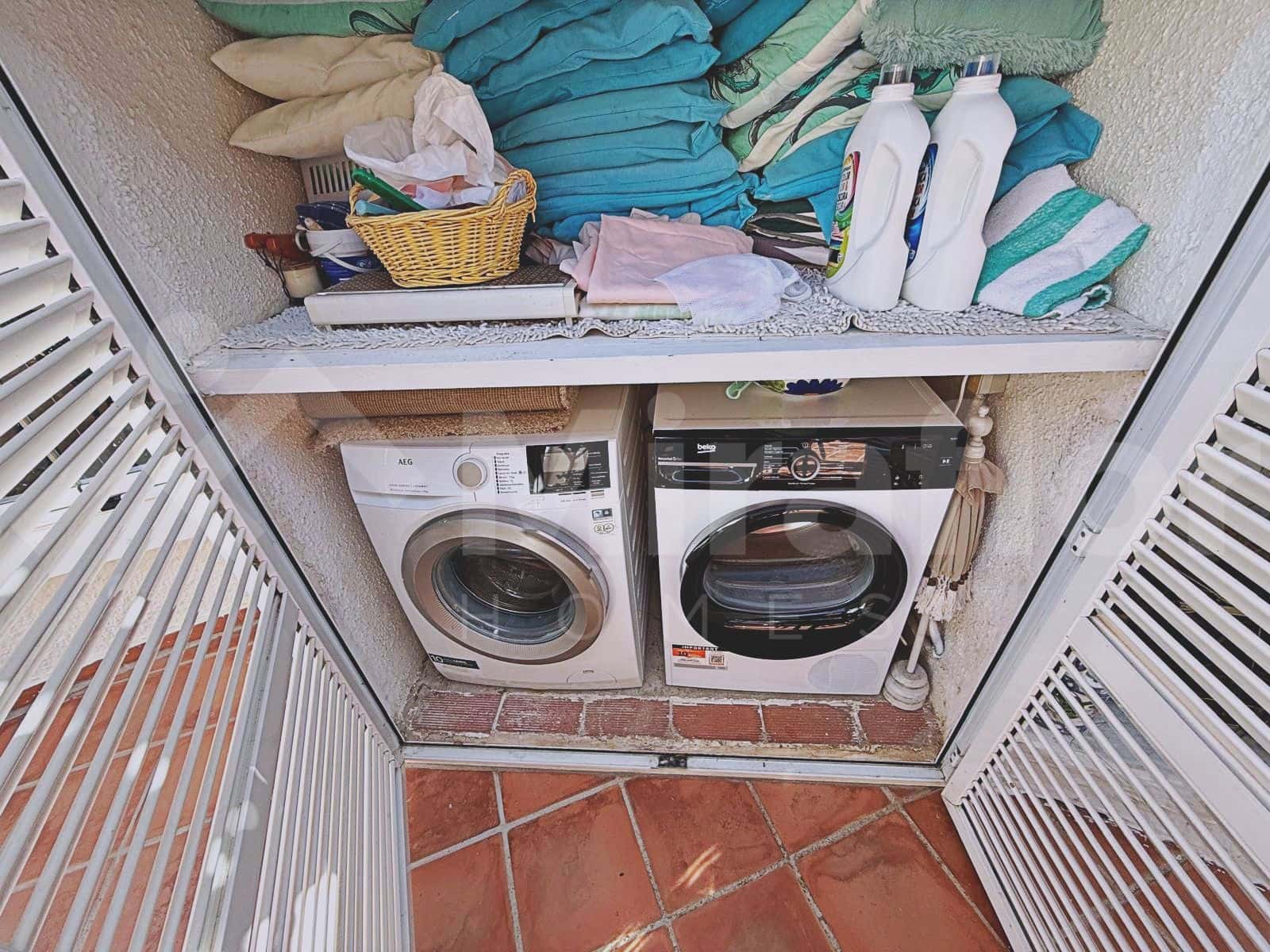 6 slaapkamer Villa te koop in Denia met zwembad - € 875.000 (Ref: 10079921)