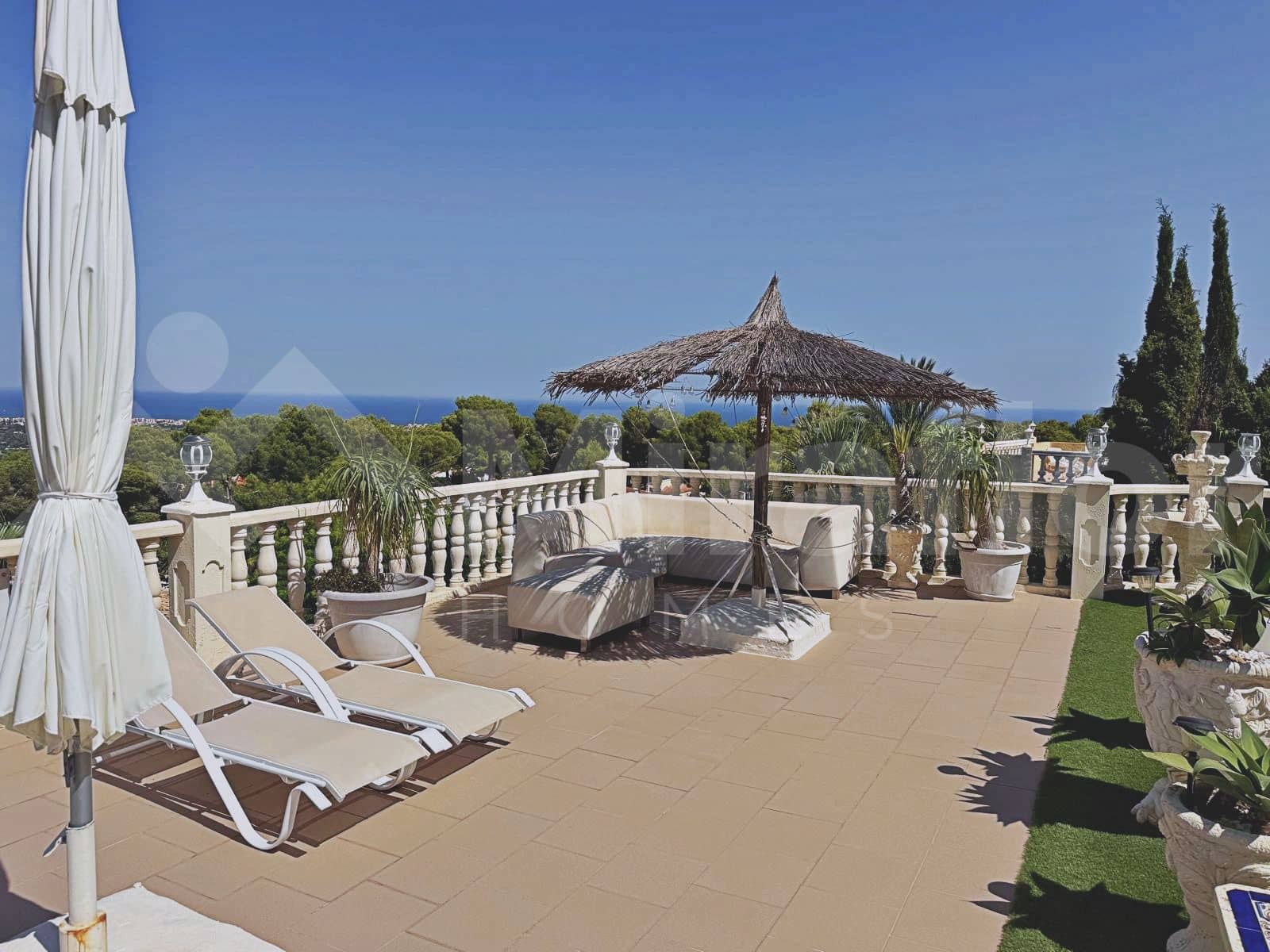 6 slaapkamer Villa te koop in Denia met zwembad - € 875.000 (Ref: 10079921)