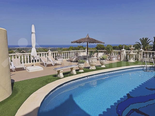 6 slaapkamer Villa te koop in Dénia met zwembad - € 875.000 (Ref: 10079921)