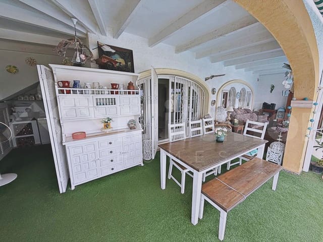6 slaapkamer Villa te koop in Dénia met zwembad - € 875.000 (Ref: 10079921)