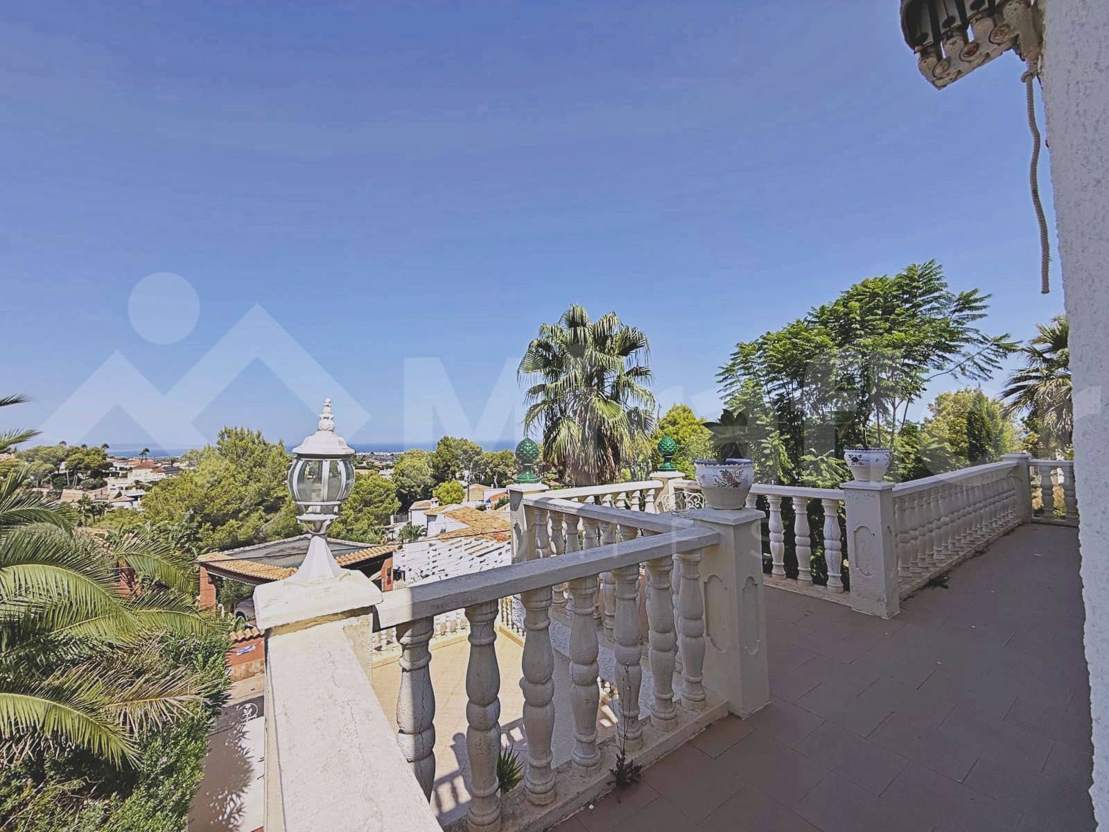 6 slaapkamer Villa te koop in Denia met zwembad - € 875.000 (Ref: 10079921)