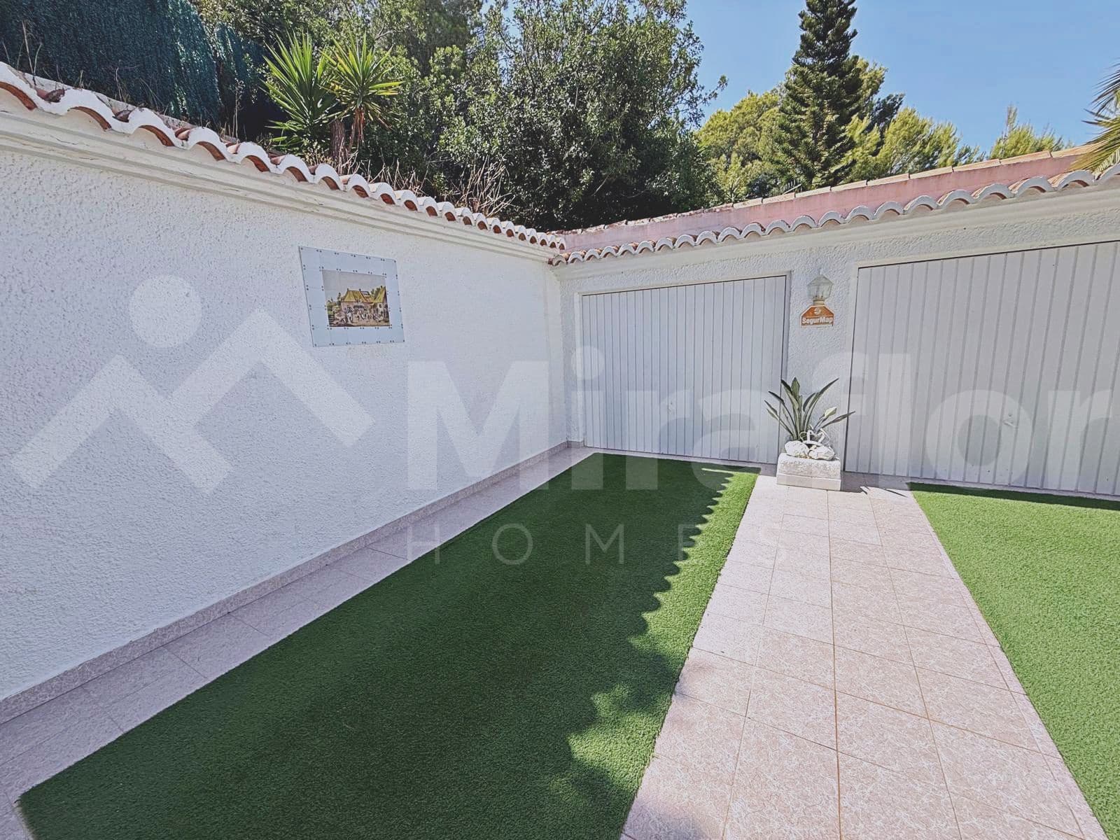 6 slaapkamer Villa te koop in Denia met zwembad - € 875.000 (Ref: 10079921)