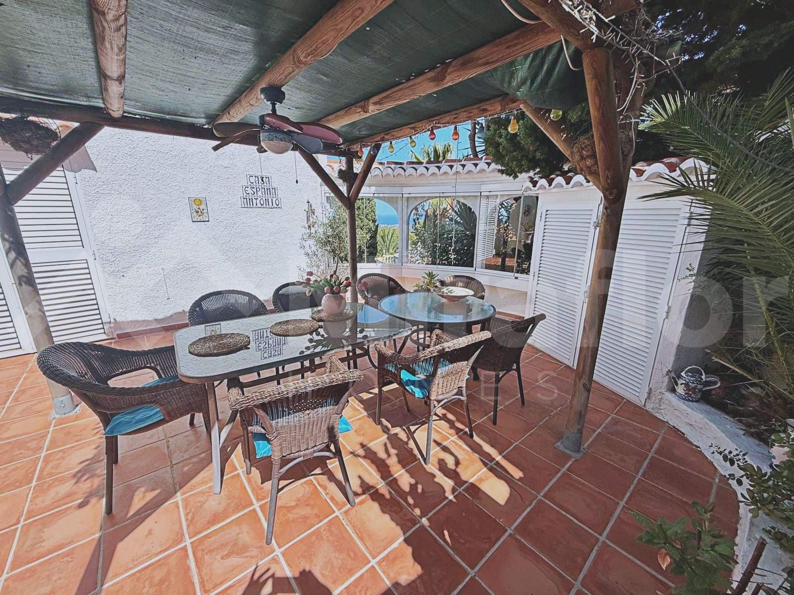 6 slaapkamer Villa te koop in Denia met zwembad - € 875.000 (Ref: 10079921)