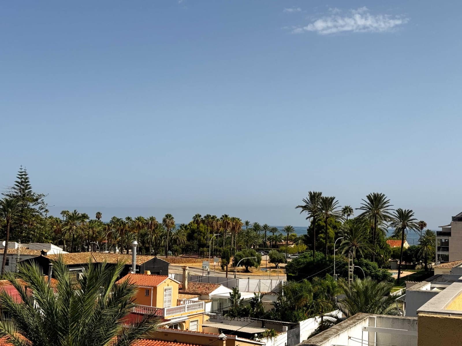 2 soveværelse Penthouse til salg i Denia med swimmingpool - € 289.000 (Ref: 10080902)
