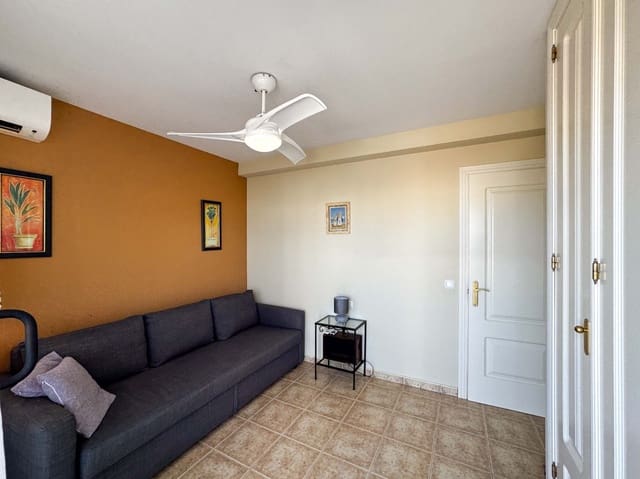 2 soveværelse Penthouse til salg i Dénia med swimmingpool - € 289.000 (Ref: 10080902)