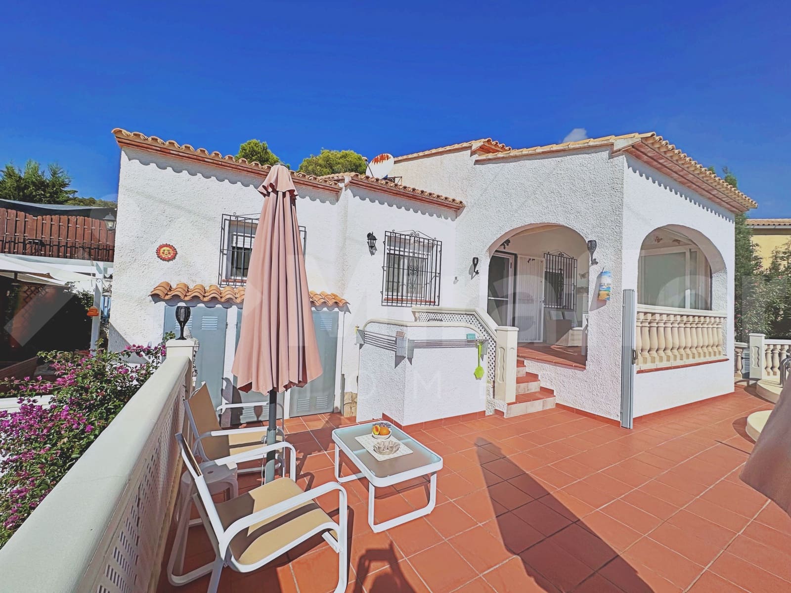 2 Zimmer Villa zu verkaufen in Pego mit Pool - 295.000 € (Ref: 10101093)