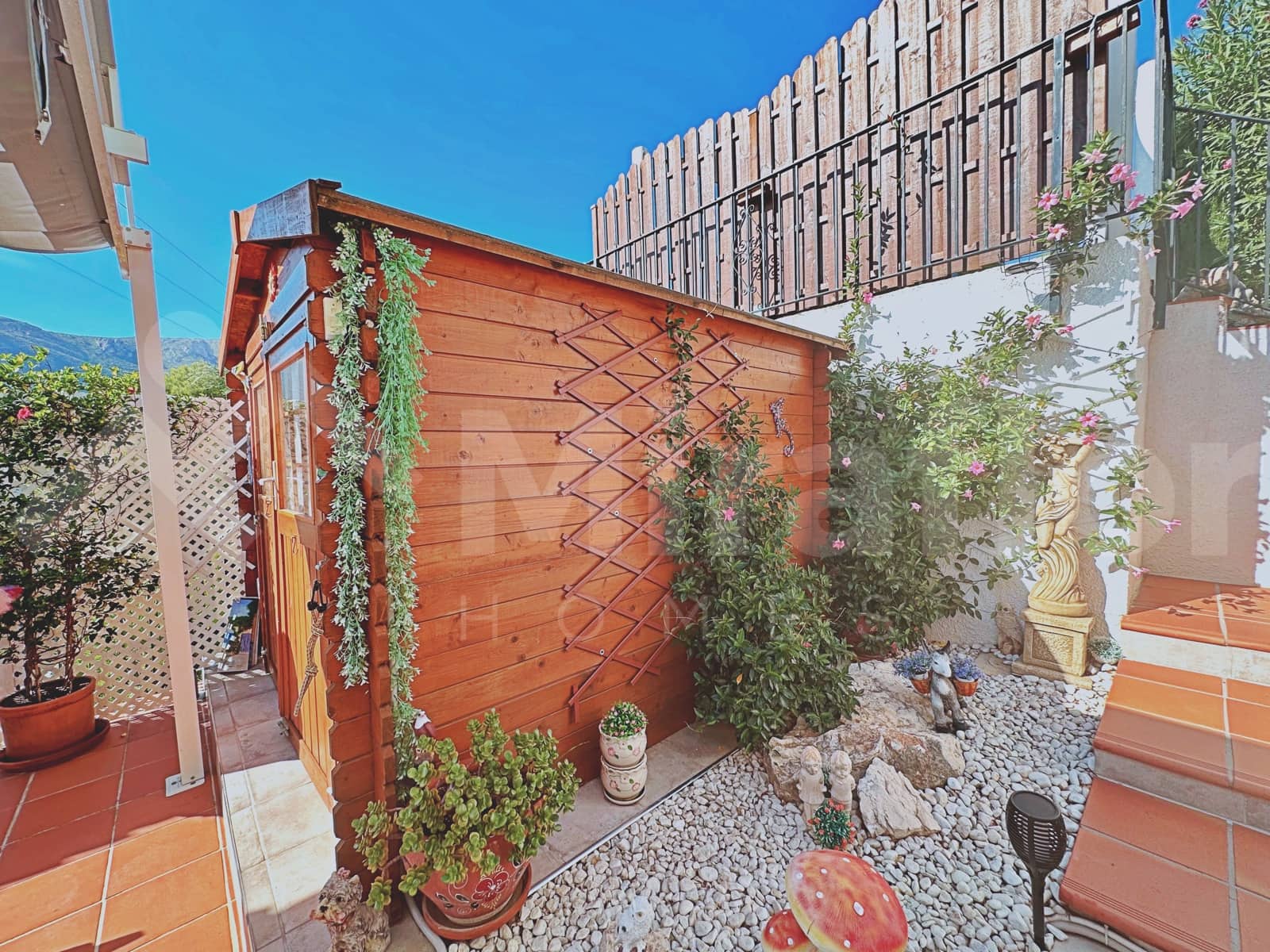 2 Zimmer Villa zu verkaufen in Pego mit Pool - 295.000 € (Ref: 10101093)