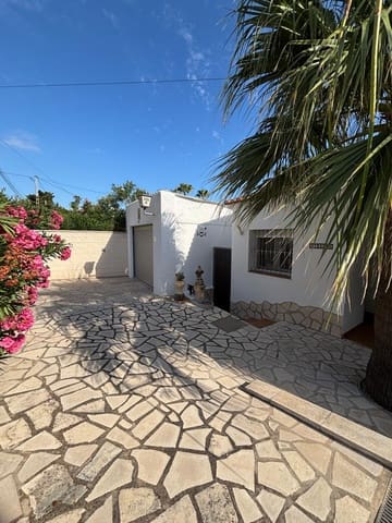 2 quarto Moradia para venda em Dénia com piscina - 595 000 € (Ref: 10102210)